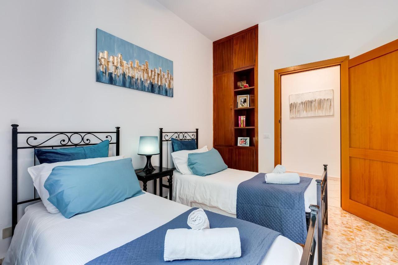 Tasso Street 102 Apartment Rom