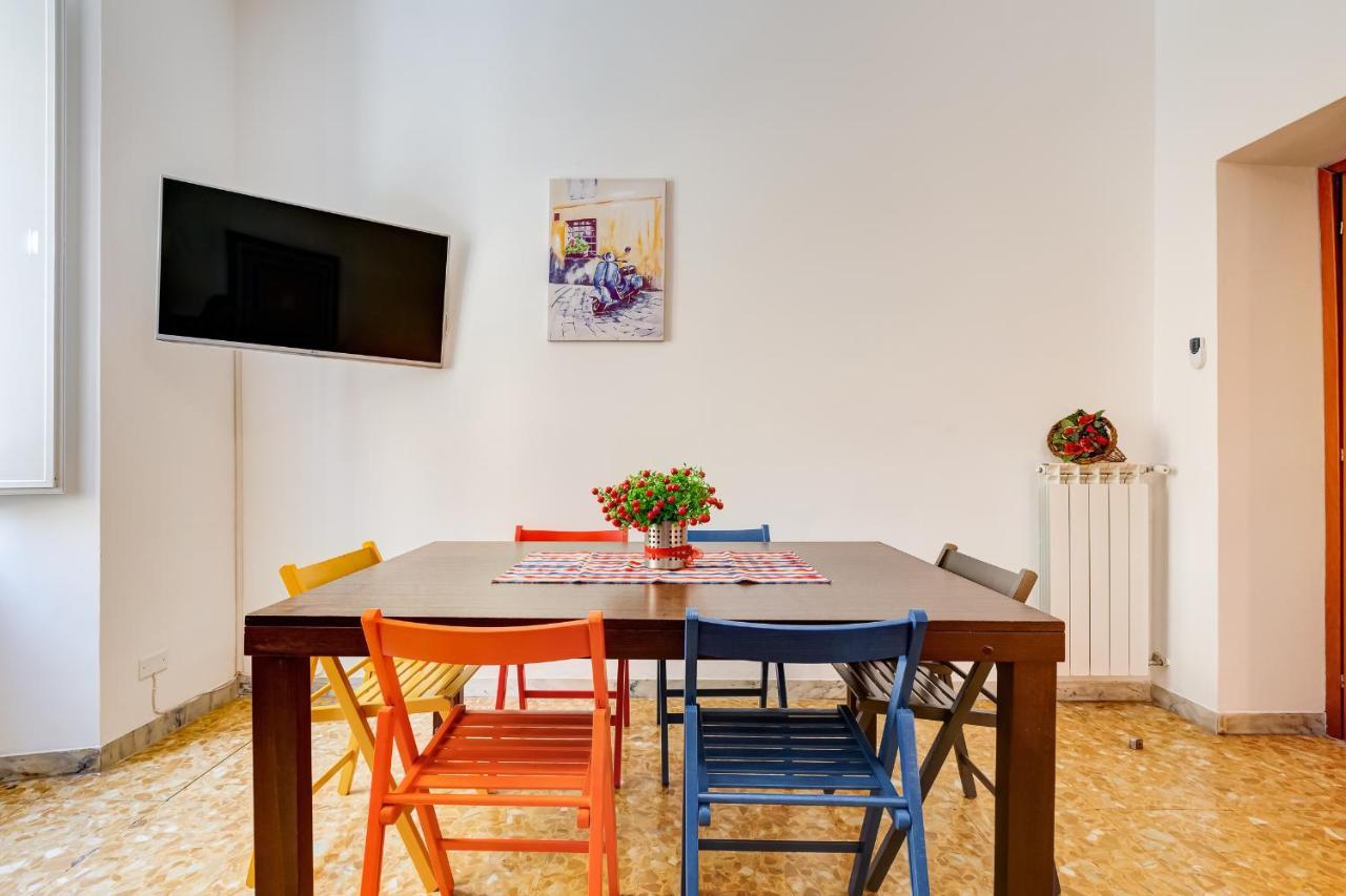 Apartment Tasso Street 102 Rom