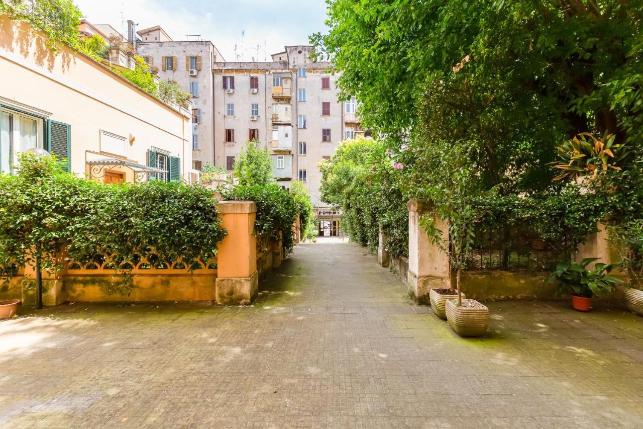 Tasso Street 102 Apartment Rom